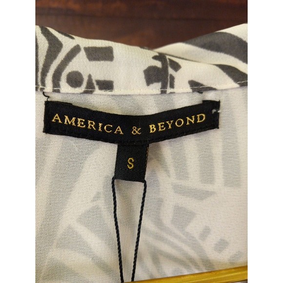 America And Beyond Womens Semi Sheer Grey/white Zebra Print Jumpsuit Small - Picture 7 of 16